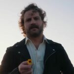 Najvyššia hviezda AEW zdieľa veselý klip Hangman Page, ktorý hrá legendu