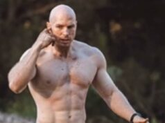 Najzaujatejší austrálsky politik zdieľa svoje vyčerpávajúce cvičenie po kontroverznom vylúčení zo športového klubu parlamentu Nezávislý senátor David Pocock zdieľal svoje vyčerpávajúce cvičenie na Instagrame - a bývalý kapitán Wallabies sa jasne udržiaval vo forme (na obrázku) odkedy v roku 2019 odišiel z medzinárodného rugby.