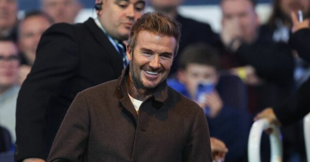 'Našiel som peňaženku Davida Beckhama a on sa pýtal na peniaze vo vnútri' | Futbal | Šport
