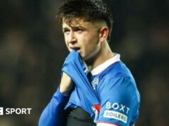 Neľutujem prestup Rangers – Mikey Moore Mikey Moore Graphic