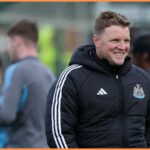 Elliot Anderson v predsezónnej akcii za Nottingham Forest