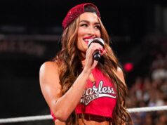 Nikki Bella odhaľuje, že sa vkradla do šatne svojho bývalého priateľa na WWE RAW Nikki Bella odhaľuje, že sa vkradla do šatne svojho bývalého priateľa na WWE RAW