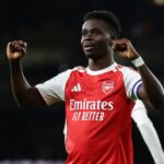 Bukayo Saka už mesiace rokuje o zmluve