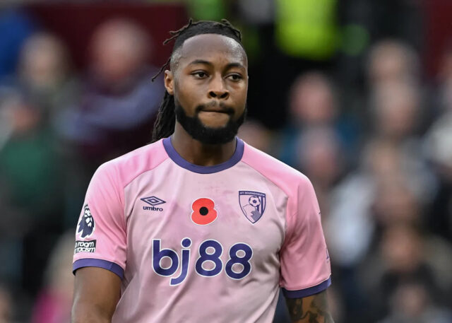 Novinár: Liverpool viedol 'konkrétne rokovania', aby podpísal 65 miliónov libier Novinár: Liverpool viedol 'konkrétne rokovania', aby podpísal 65 miliónov libier