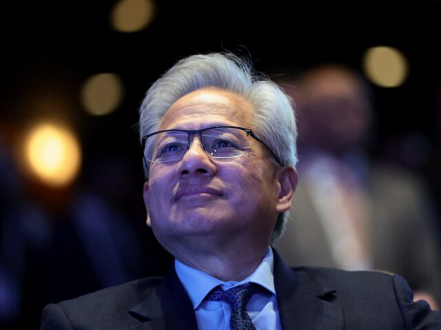 Nvidia predpovedá príjmy za štvrtý štvrťrok nad odhadmi napriek obavám z bubliny AI | Technologické novinky
