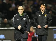 O’Neill opakuje prosbu o jednotu po ďalších protestoch fanúšikov počas posledného víťazstva Celticu v St Mirren Martin O'Neill bol rád, že získal všetky tri body, ale zopakoval svoju výzvu k jednote