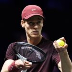 Obavy zo zranenia Jannika Sinnera zanechávajú bývalú hviezdu ATP zmätenú