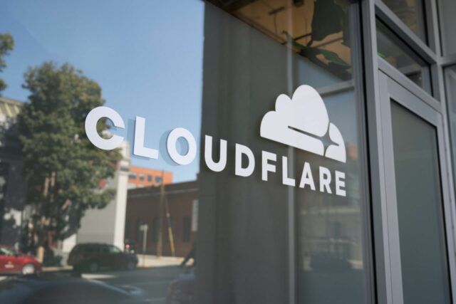 Problémy so serverom Cloudflare (obrázok cez Sportskeeda)