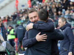 Ohňostroj Cagliari-Genoa 2-2 v polčase, Østigard skóruje 3 v 3 zápasoch Ohňostroj Cagliari-Genoa 💥 2-2 v polčase, Østigard skóruje 3 v 3 zápasoch 🤯