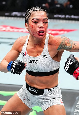 Ohromujúca hviezda UFC zostala po brutálnej krvavej porážke v Madison Tracy Cortez v akcii na UFC 322