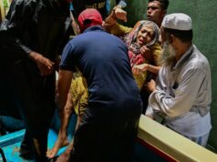 Okolie zasypané bahnom: Počet obetí záplav na Srí Lanke stúpol na 159 | Správy o povodniach Okolie zasypané bahnom: Počet obetí záplav na Srí Lanke stúpol na 159 | Správy o povodniach