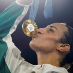 Imane Khelifová získala zlato v Paríži pod mrakom kontroverzií a plánuje obhájiť titul