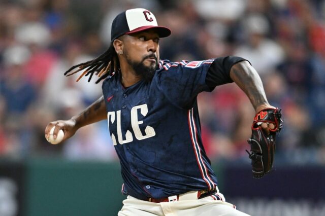 Opatrovníci Emmanuel Clase, Luis Ortiz obvinení z údajnej schémy stávok MLB: Atletika v Cleveland Guardians