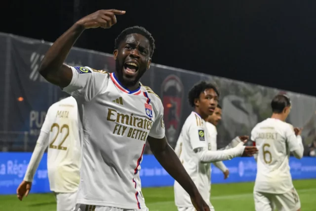 Orel Mangala sa chystá na návrat Lyonu proti Nantes Orel Mangala sa chystá na návrat Lyonu proti Nantes