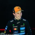 Piastri sa celý usmieval (na obrázku) po víťazstve v šprintérskych pretekoch, potom získal pole position na Veľkú cenu Kataru, keď sa vymanil zo svojho hrozného poklesu formy.