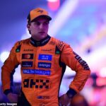 Oscar Piastri získal pole position pre šprint na GP Kataru, keďže chybami posiaty Lando Norris nedokázal udržať nervy - a Max Verstappen rozprúdil hry mysle