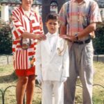 Cristiano Ronaldo priznáva, že svojho otca nikdy v skutočnosti nepoznal (vpravo), no formoval jeho život