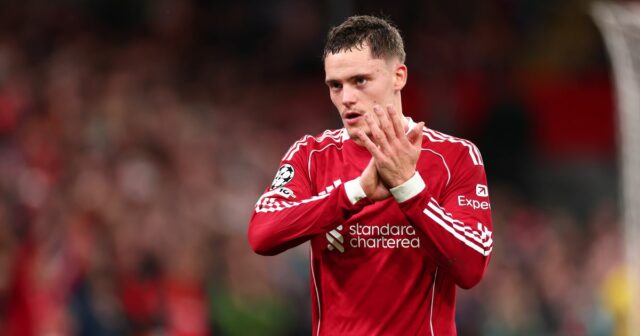 Otec Floriana Wirtza obhajuje hviezdu Liverpoolu po brutálnych komentároch Arséna Florian Wirtz v akcii za Liverpool