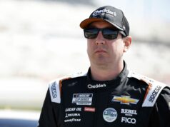 Päťkrát stratil „Rowdy“ chlad v NASCAR Päťkrát stratil „Rowdy“ chlad v NASCAR