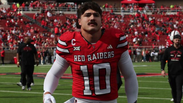 Patrick Mahomes podporuje Heismanovu kandidatúru Jacoba Rodrigueza Patrick Mahomes podporuje Heismanovu kandidatúru Jacoba Rodrigueza