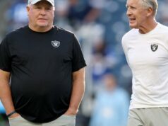 Pete Carroll vyhodí Chipa Kellyho po ďalšej nevzhľadnej prehre Raiders Pete Carroll vyhodí Chipa Kellyho po ďalšej nevzhľadnej prehre Raiders