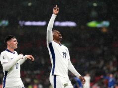 Phil Foden a Eberechi Eze posilňujú nádeje na majstrovstvá sveta riešeniami anglického problému číslo 10 Bukayo Saka strelil úvodný gól domáceho Anglicka vo Wembley (FA cez Getty Images)