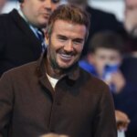 David Beckham počas zápasu Sky Bet League One medzi Birmingham City FC a Wrexham AFC v St Andrews v Knighthead Park 16. septembra 2024