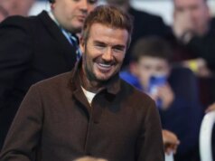 „Po nájdení stratenej peňaženky Davida Beckhama som požadoval odmenu – jeho reakcia ma prekvapila.“ David Beckham počas zápasu Sky Bet League One medzi Birmingham City FC a Wrexham AFC v St Andrews v Knighthead Park 16. septembra 2024
