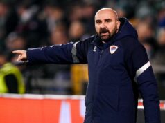 Počas zápasu zomrel tréner srbského klubu Počas zápasu zomrel tréner srbského klubu