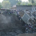 Počet obetí v Indonézii po katastrofálnych záplavách na Sumatre stúpol na 248 | Správy o počasí