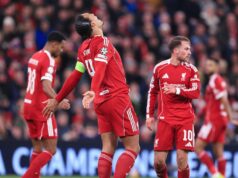 Pohľad zo šatne Liverpoolu na vyhodenie Arneho Slotu, keďže „frustrovaní“ hráči poukazujú na vinu Liverpool je vo voľnom páde pod vedením manažéra Arneho Slotu