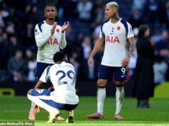 Pokrok a úskalia taktiky Tottenhamu: Prečo prístup Thomasa Franka na prvom mieste testuje trpezlivosť fanúšikov, kľúčový problém poškodzujúci útok Spurs – a zmeny, ktoré fungovali proti Man United Tottenhamu sa podarilo remizovať proti Man United, no nepriaznivo naladil