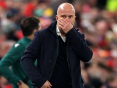 Postoj Liverpoolu k vyhadzovaniu Arneho Slotu bezprostredne po katastrofe PSV | Futbal | Šport Postoj Liverpoolu k vyhadzovaniu Arneho Slotu bezprostredne po katastrofe PSV | Futbal | Šport