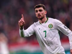 Pozícia Troya Parrotta k prestupu do Premier League je teraz jasná medzi odkazmi na Leeds United Pozícia Troya Parrotta k prestupu do Premier League je teraz jasná medzi odkazmi na Leeds United