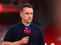 Prečo Gary Neville nie je na Sky Sports v zápase Chelsea vs Arsenal, ako vysvetlil televízny ‚snub‘ Gary Neville nebude spolukomentovať zápas Chelsea vs Arsenal.