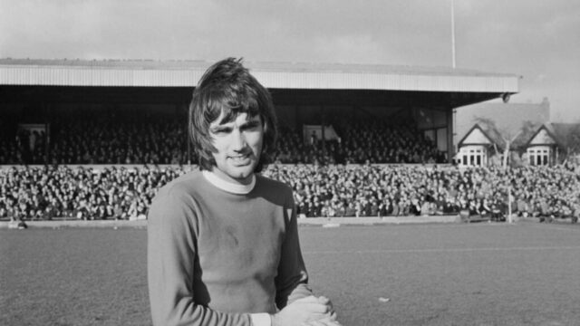 Prečo George Best strávil dva týždne s iným menom, kým Prečo George Best strávil dva týždne s iným menom, kým sa stal ikonou United