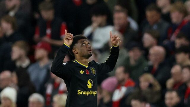 Premier League 2025-26: Ohromujúci volej Diallo získal bojový bod Man Utd v Forest
