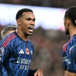 Hráči Arsenalu oslavujú