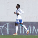 Prezident Como odhaľuje neskorú ponuku Saudskej Arábie na krídelníka a poskytuje aktuálne informácie o klebiet Nico Paz Madrid