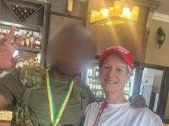 Prezidentka klubu Footy sa dozvie osud po tom, čo mala na sebe šokujúci kostým Charlieho Kirka na párty Mad Monday Prezidentka futbalového klubu South Bunbury, Nicky Waite (vpravo), ktorá sa zúčastnila na maškarnej párty oblečenej ako zosnulý americký aktivista Charlie Kirk, dostala pokutu za kostým.