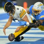 NFL: Pittsburgh Steelers v Los Angeles Chargers