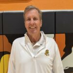 Prípravný rozhovor: 41. ročník na strednej škole La Cañada pre basketbalového trénera Toma Hofmana