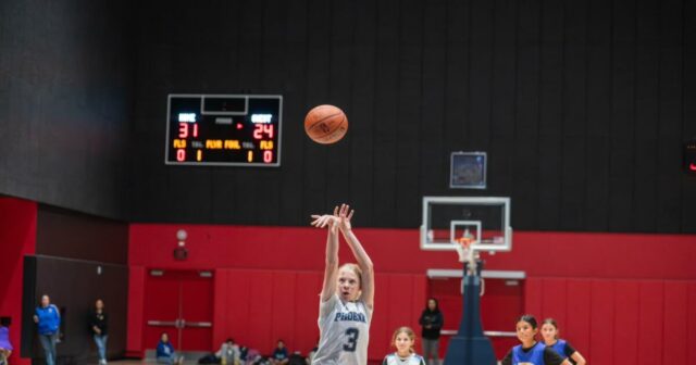 Prípravný rozhovor: LAUSD sponzoruje stredoškolskú basketbalovú súťaž Prípravný rozhovor: LAUSD sponzoruje stredoškolskú basketbalovú súťaž