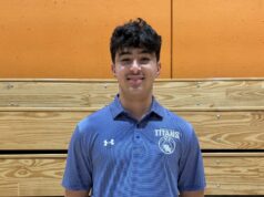 Prípravný rozhovor: Zane Daoud zo San Marína objíma svoje načúvacie prístroje Prípravný rozhovor: Zane Daoud zo San Marína objíma svoje načúvacie prístroje