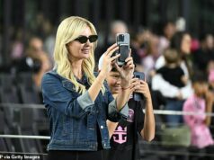 Pyšná mama Ivanka Trumpová sleduje, ako jej tri deti vychádzajú s Lionelom Messim pred posledným majstrovským kurzom Inter Miami Ivanku Trumpovú videli nahrávať pred zápasom Interu Miami, keď jej deti odchádzali s hráčmi