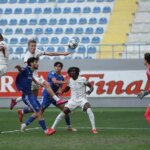 Qarabag FK dostal pokutu od UEFA za rasistické správanie fanúšikov proti Chelsea