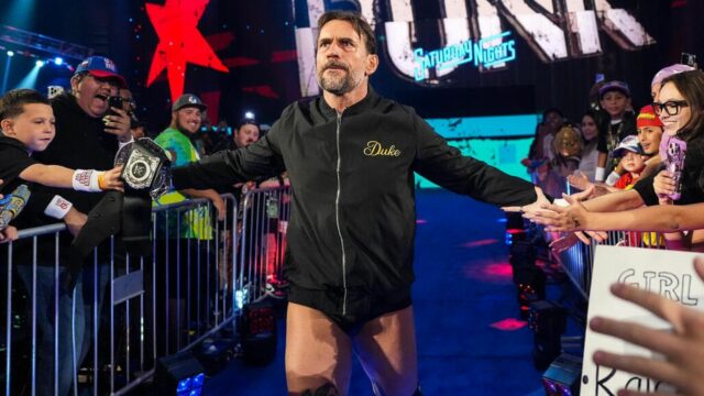 RAW status CM Punk bol odhalený po zisku hlavného titulu
