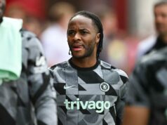 Raheem Sterling a rodina sú po vlámaní do domu v bezpečí Raheem Sterling a rodina sú po vlámaní do domu v bezpečí