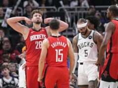Rakety a čarodejníci dúfajú v lepšiu bezpečnosť lopty v zápase NBA: Houston Rockets v Milwaukee Bucks