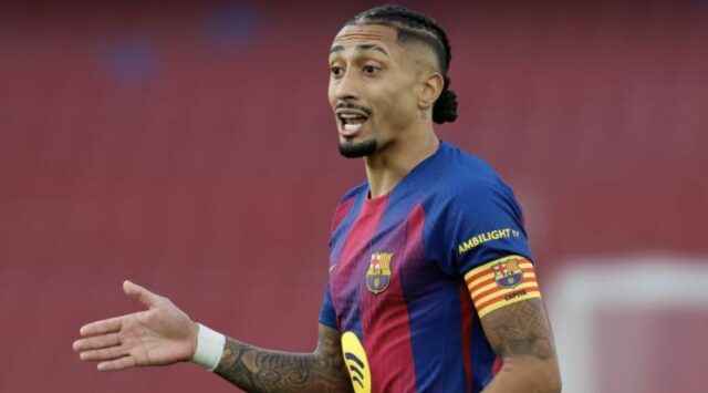 Raphinha od svojich spoluhráčov z Barcelony žiada viac Raphinha od svojich spoluhráčov z Barcelony žiada viac